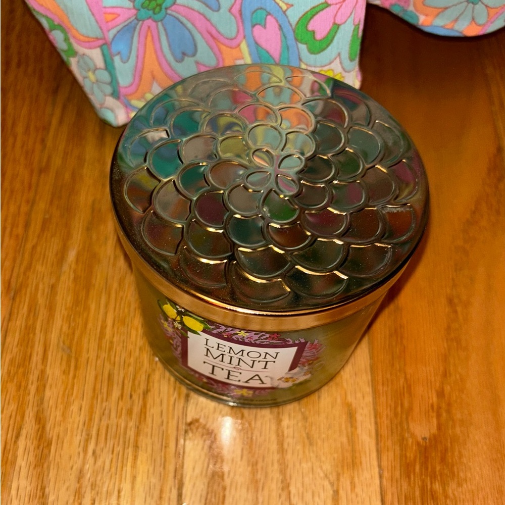 BBW Lemon Mint Tea 3-wick Candle - Picture 2 of 6
